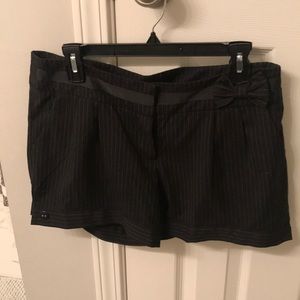 EUC black pinstripe dress shorts